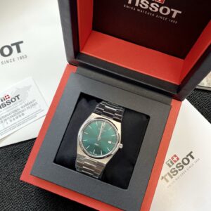 Tissot Shadow Green — элегантность глубокого зелёного оттенка и швейцарский характер